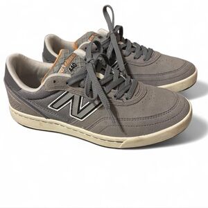 New Balance Men's Gray and Cream Sneakers 440 shoes